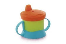 В62 Поильник "Малыш" Tupperware В62 Поильник "Малыш" Tupperware